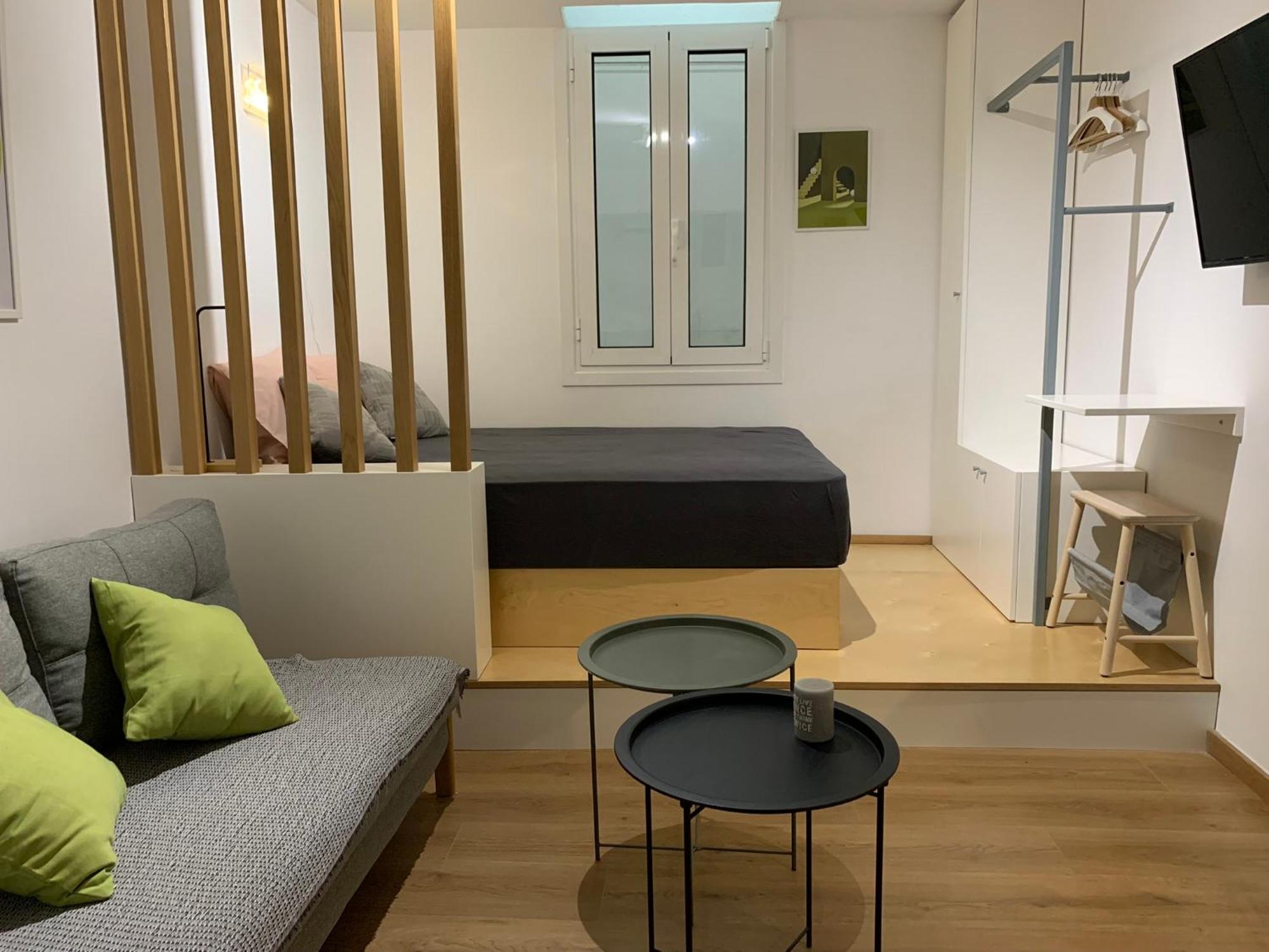 Appartement Tiny Under The Akropolis -2- *